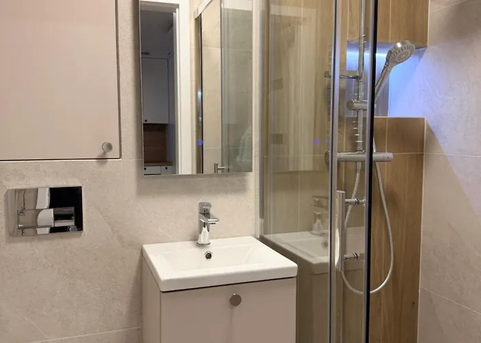Zgoda 9 Comfort By Ohmyhome Appartement Varsovie